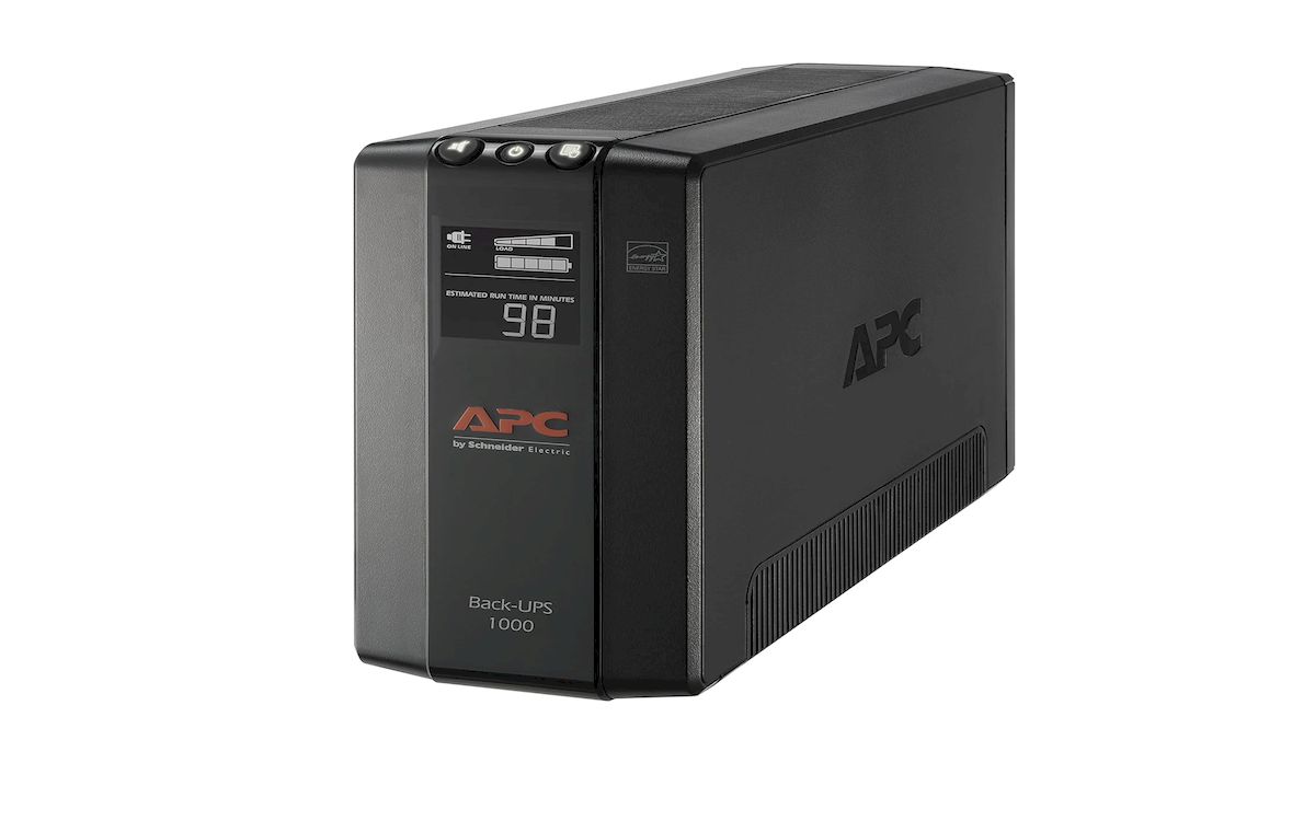 APC UPS 1000VA UPS 电池备份和电涌保护器回顾